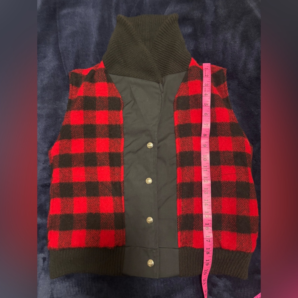 Woolrich Reversible Vest - Picture 6 of 7